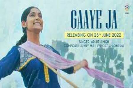 Gaaye Ja Lyrics - Arijit Singh